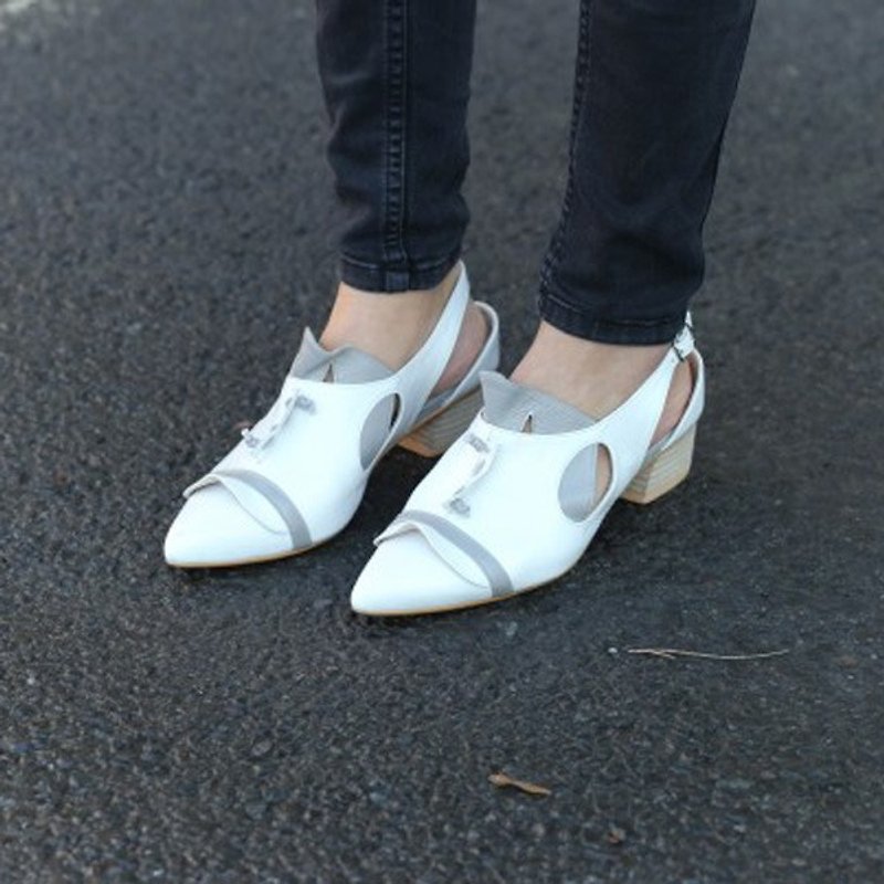 /The Deep/ Cliopsis - White / gray - Special 3D modeling *Pointy-toe sandals* - Women's Leather Shoes - Genuine Leather White
