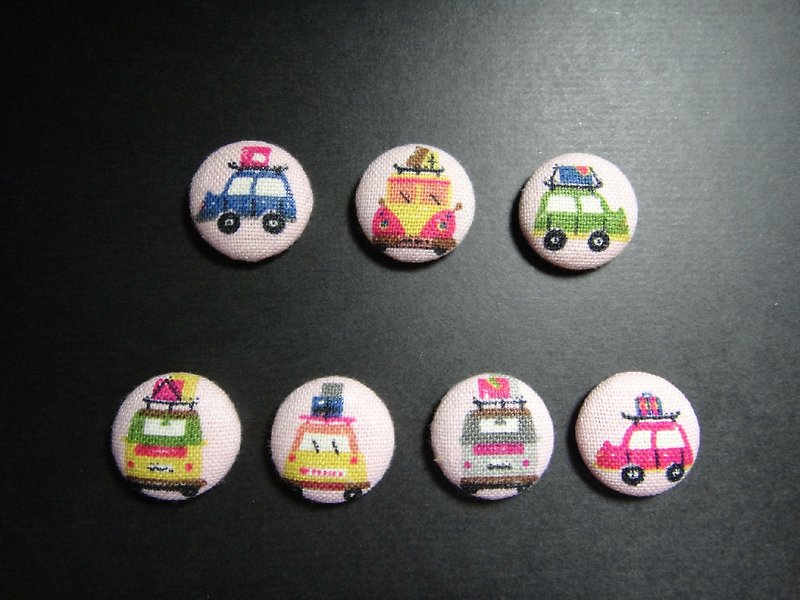 Pink car button badge C40DVY41 - Badges & Pins - Cotton & Hemp Pink