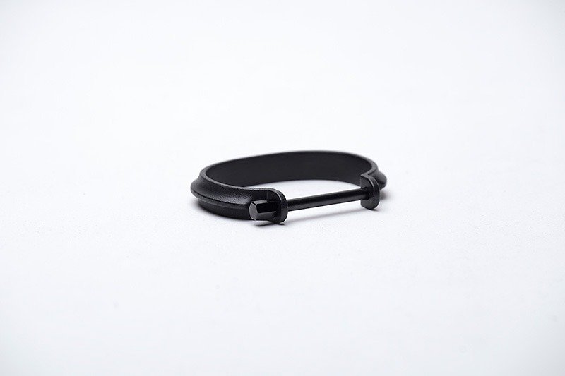 Drilling Lab_Clamp Bracelet Lock · Ring - Black - สร้อยข้อมือ - โลหะ 