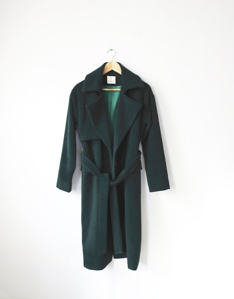 Black/forest green belt mocha wool coat with cashmere cashmere can be customized - เสื้อแจ็คเก็ต - ขนแกะ สีดำ