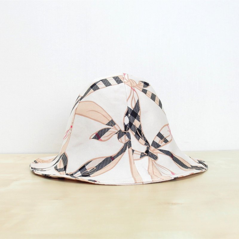 [CrazyBaby] "Limit 1" bow / double-sided fisherman hat - Hats & Caps - Other Materials 