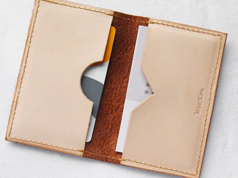 [ weekenlife ] - Leather Card Case ( Custom Name ) - Classic Tan - ที่เก็บนามบัตร - หนังแท้ สีส้ม