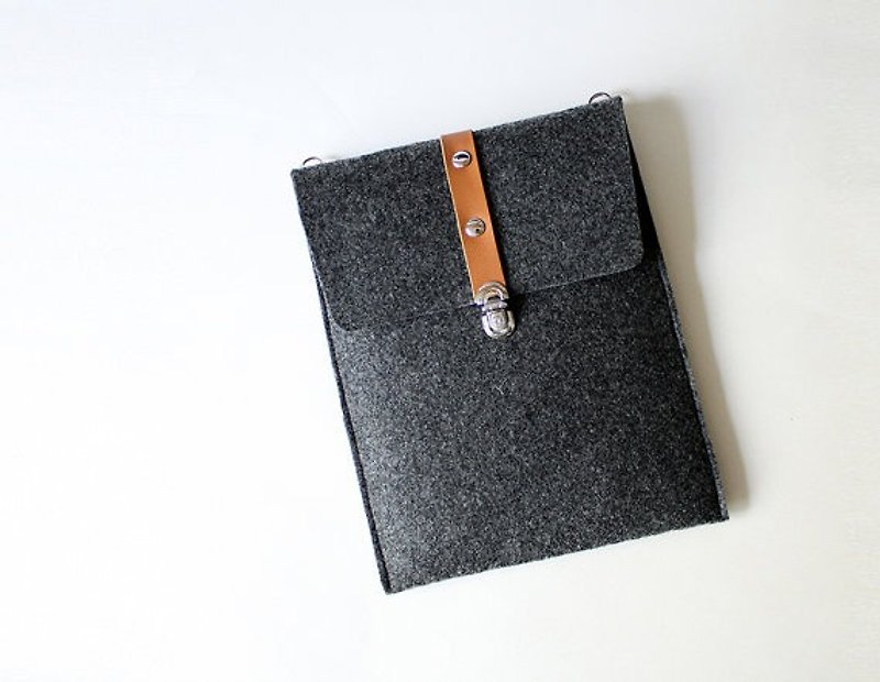 Handmade Gray felt iPad mini case, Vertical sleeve - Other - Other Materials Gray