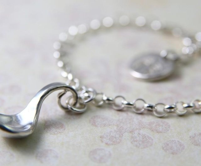 刻字無料【シルバースプーン】満月礼/シルバースプーン ブレスレット/赤ちゃんブレスレット/Sterling Silver Bracelet/  spoon - ショップ Silver Spring Handmade Silver Works 出産祝い用贈物 - Pinkoi