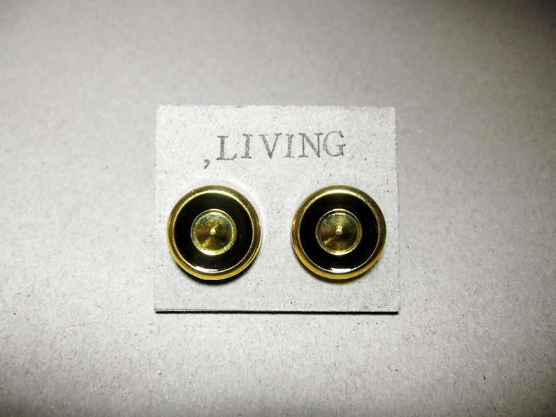 King pin earrings - ต่างหู - พลาสติก สีทอง