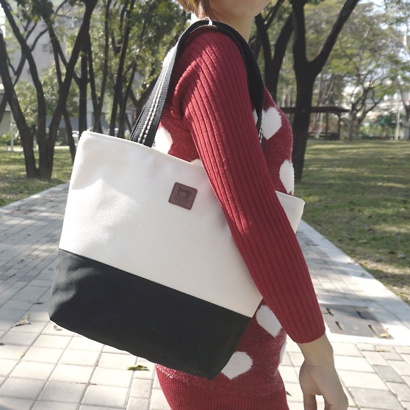 "No print style hit color Tuo Tu package" coarse grain cloth sense - Messenger Bags & Sling Bags - Other Materials White