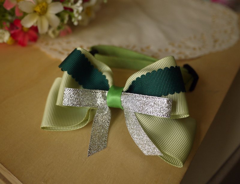 Safety Pet Collar x Emerald Christmas Cat/Dog/Necktie/Bow Tie/Chwee ♥Cherry Pudding♥ - ปลอกคอ - ผ้าฝ้าย/ผ้าลินิน สีเขียว