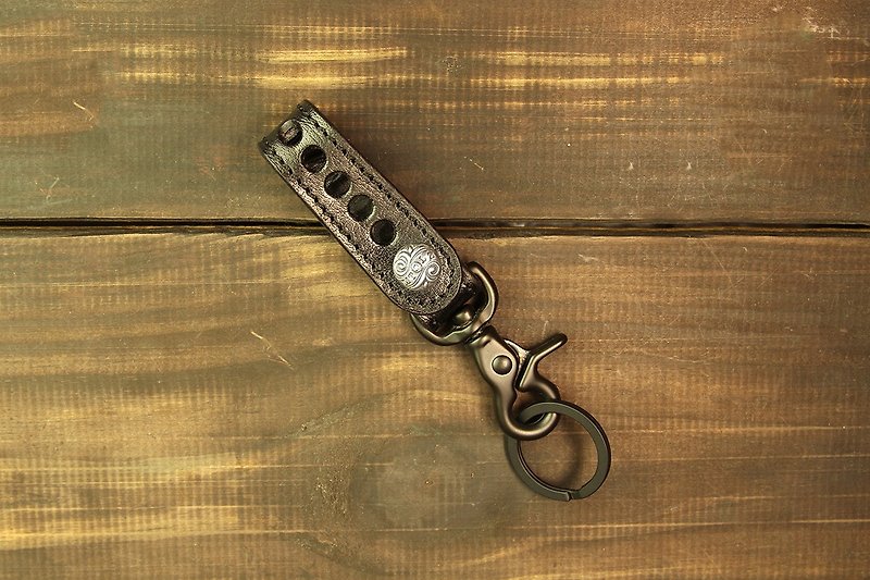 [METALIZE] 925 silver carved buckle leather key ring - Keychains - Genuine Leather 