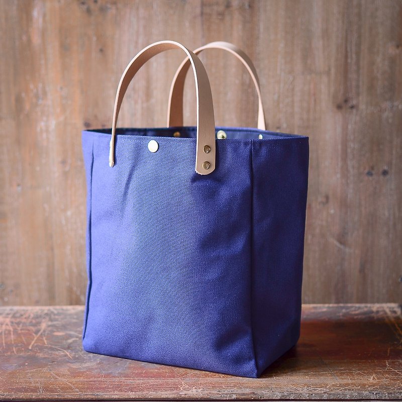 Simple Tote Bag・M・Navy - Handbags & Totes - Cotton & Hemp Blue