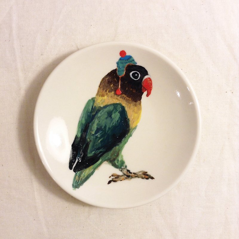 手繪小瓷盤-毛帽小牡丹鸚鵡 - 小碟/醬油碟 - 其他材質 綠色