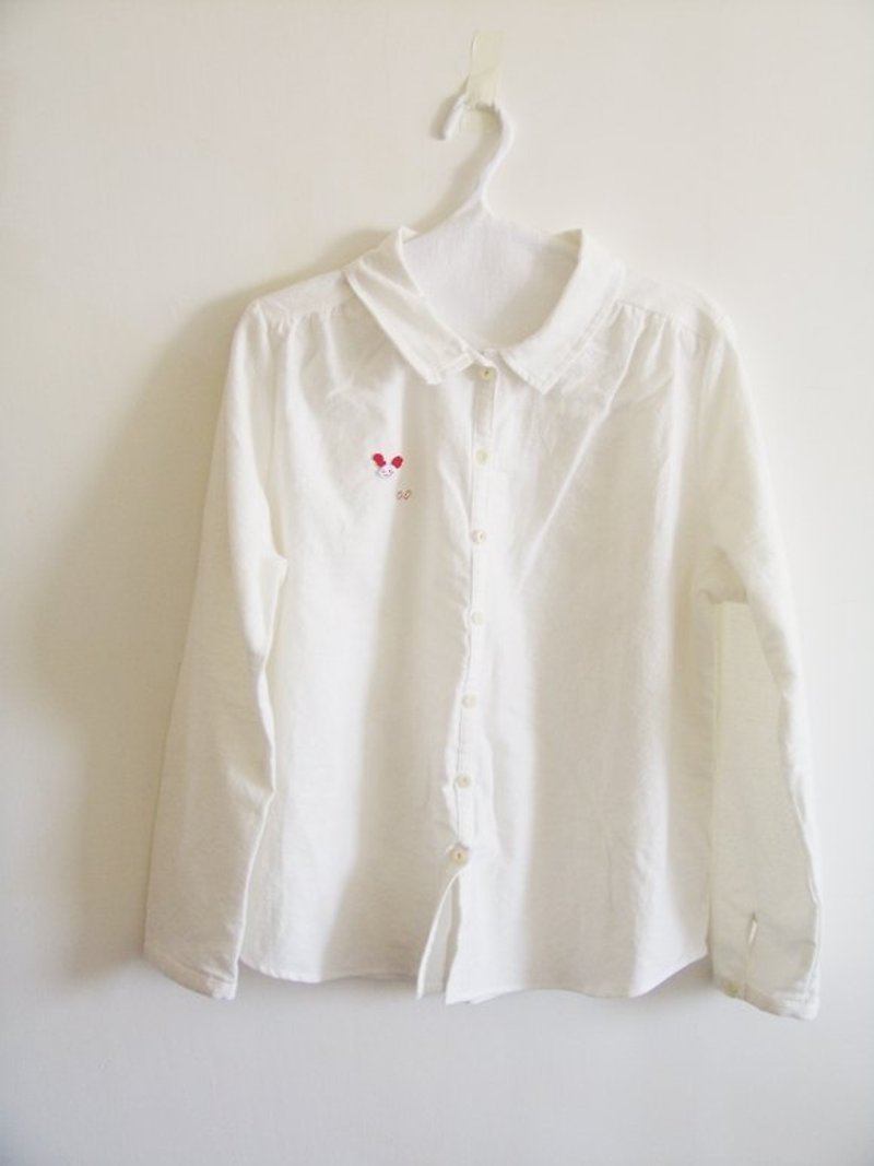 寬版襯衫--米奇向大家問好 - 女襯衫 - 棉．麻 白色