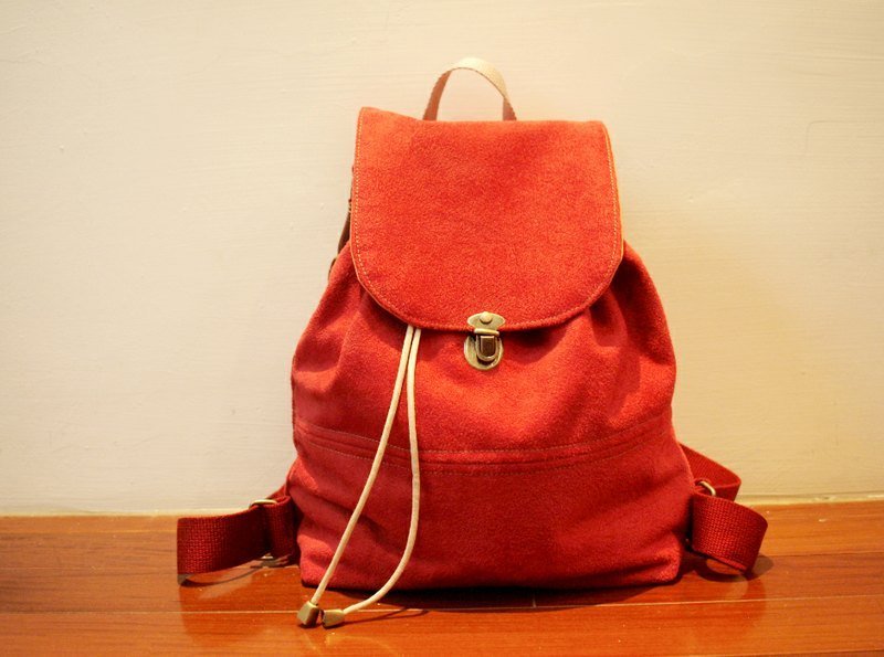 純手工後背包-麂皮布暗紅(布材時常變動請先留言詢問) - Messenger Bags & Sling Bags - Other Materials Red