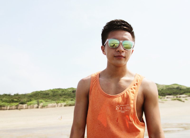 Sunglasses│Transparent White Frame│Green Lens│UV400 protection│2is Dennis - Sunglasses - Plastic Green
