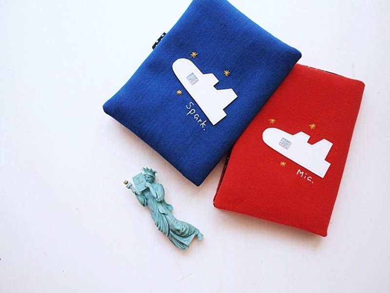 hairmo. Made aircraft Passport Holder / passbook sets / card holder - red - ที่เก็บพาสปอร์ต - วัสดุอื่นๆ สีน้ำเงิน