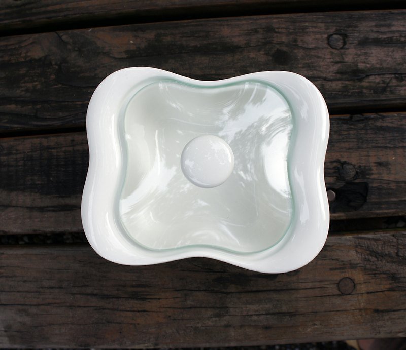 蝴蝶結食器盆(附蓋) - 廚具 - 其他材質 白色