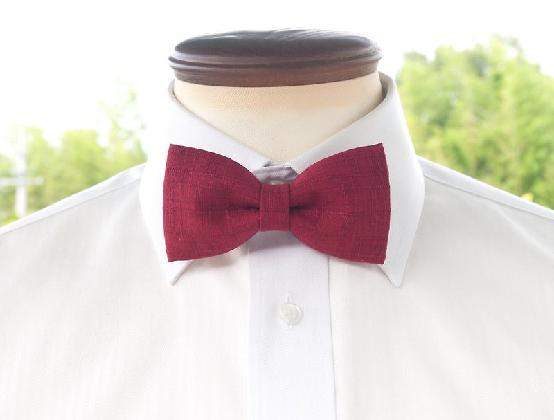 TATAN sum tone changes weave a bow tie (red) - เนคไท/ที่หนีบเนคไท - วัสดุอื่นๆ สีแดง