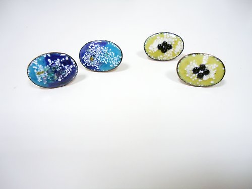 Aliko Chen Jewelry Snow of Spring 春之雪琺瑯耳環(藍色&黃色)