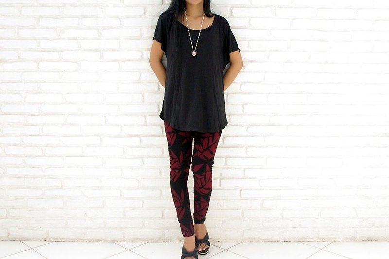 [Latest !!] batik leaf pattern stretch leggings Long Pants <Red> - Women's Pants - Other Materials Red