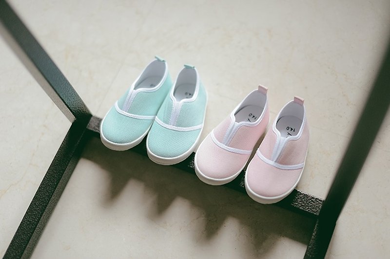 "Baby Day" Comfortable Simple Big V Casual Shoes Green Children's Shoes - Baby Shoes - Other Materials Green