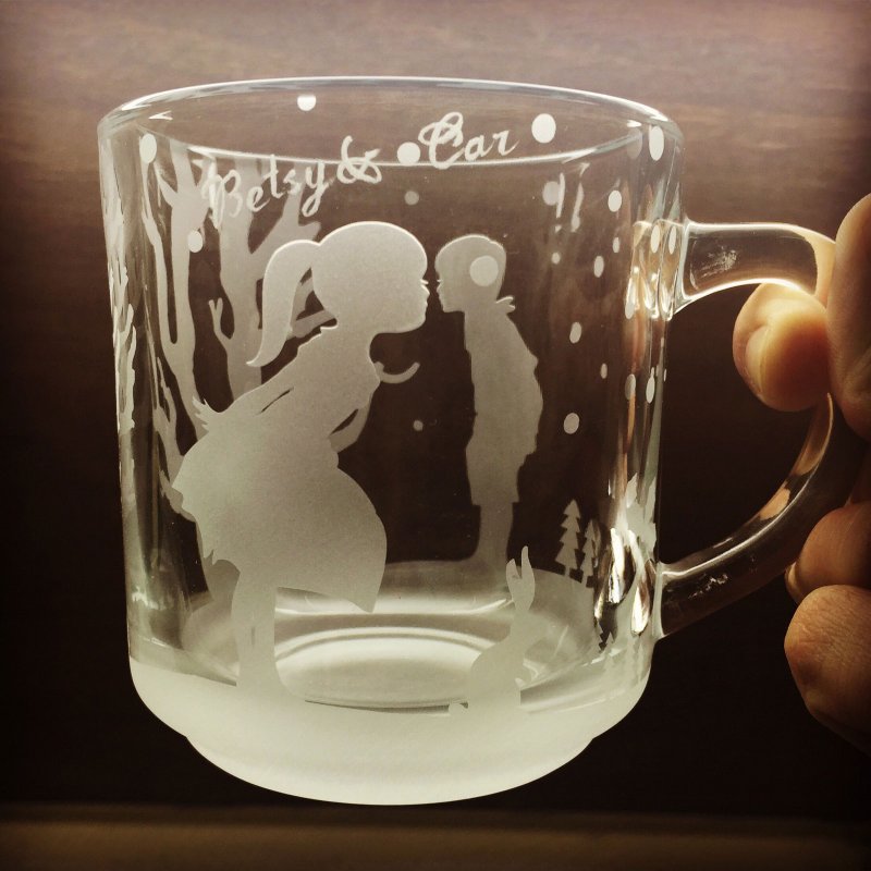 【First Kiss手工咖啡杯】冬天版 祝賀精品手工咖啡杯 送禮 情人節 送給男女朋友 度身訂製 結婚禮物 咖啡杯 客製化 咖啡杯 - 其他 - 玻璃 白色