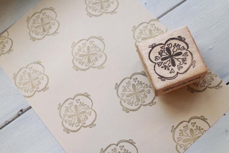 [Resale] Scandinavian style lily of the valley motif stamp - Stamps & Stamp Pads - Wood Brown