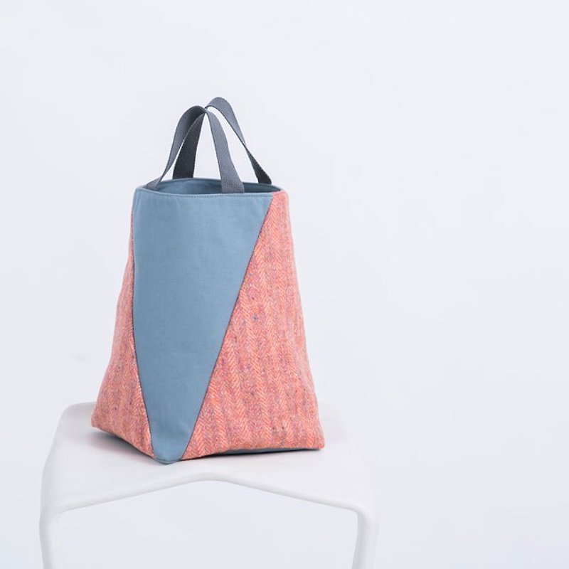 Darwin Tweed Tote Bag/ grey Blue - Handbags & Totes - Other Materials Multicolor
