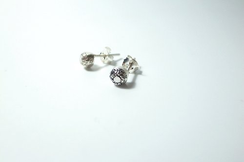 Joy Tang Jewelry Studio 神秘小圓塔 純銀耳環(一對)silver925