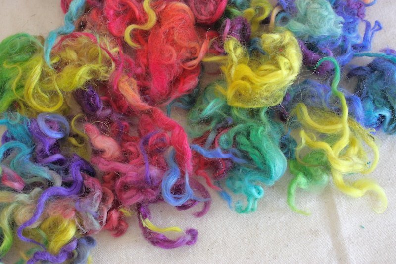NEW 2013 new color hand-dyed QQ wool customized for reference color matching, please do not subscript - ตุ๊กตา - ขนแกะ หลากหลายสี