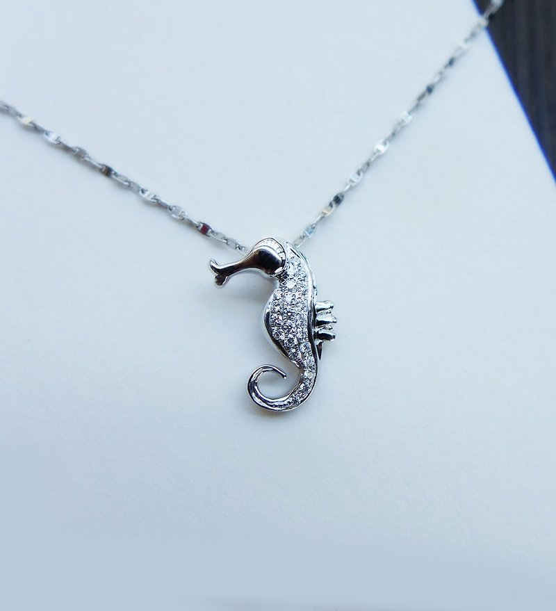 Seahorse 18K Gold Natural Diamond Pendant (Can Be Bracelet Charm) - Necklaces - Gemstone White
