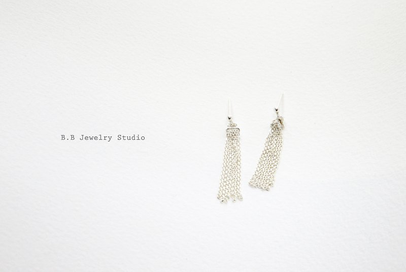 [B.B] small earrings. Sterling Silver - Earrings & Clip-ons - Other Metals Gray