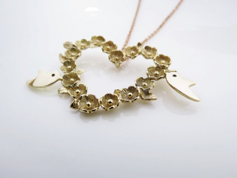 C% handmade jewelry ---- happiness wreath brass long chain valentines - สร้อยคอ - โลหะ สีทอง