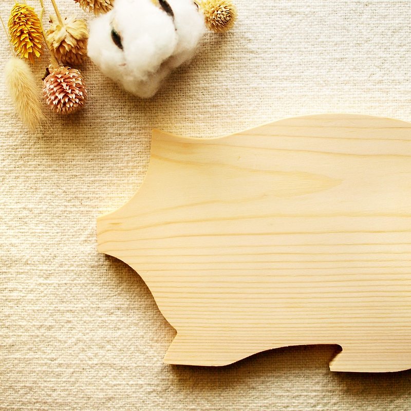 Finnish VJ Wooden handmade wooden pig bread board - Cookware - Wood Brown
