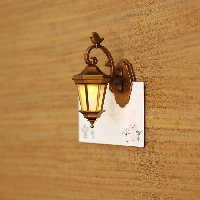 ★ ★ TAISO Year illuminate new hope microbes series - warm wall lamp magnet clip (vintage copper) - โคมไฟ - พลาสติก สีทอง