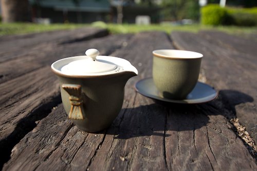 VIVA 台伸 【VIVA】能量陶瓷系列●念香茶具組－茶葉末