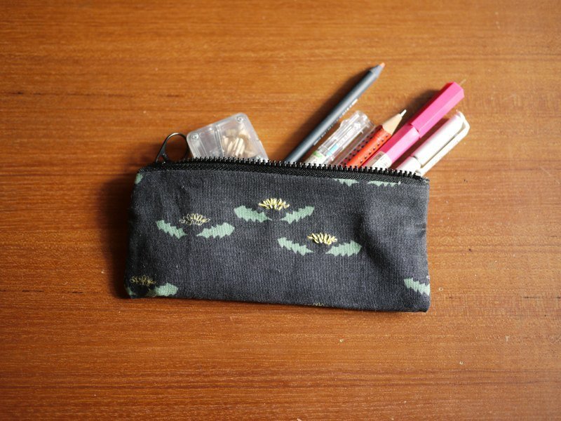 もしもし我的筆袋-夜的黃花 - Pencil Cases - Other Materials Multicolor