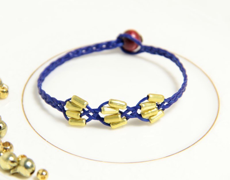 金魚花火 蠶絲蠟線手環 - Bracelets - Waterproof Material Blue