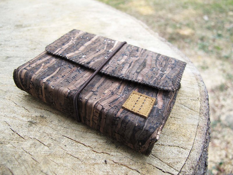 Paralife Custom Handmade Wooden Grain Cork Coin Purse / Card Holder - กระเป๋าใส่เหรียญ - พืช/ดอกไม้ หลากหลายสี