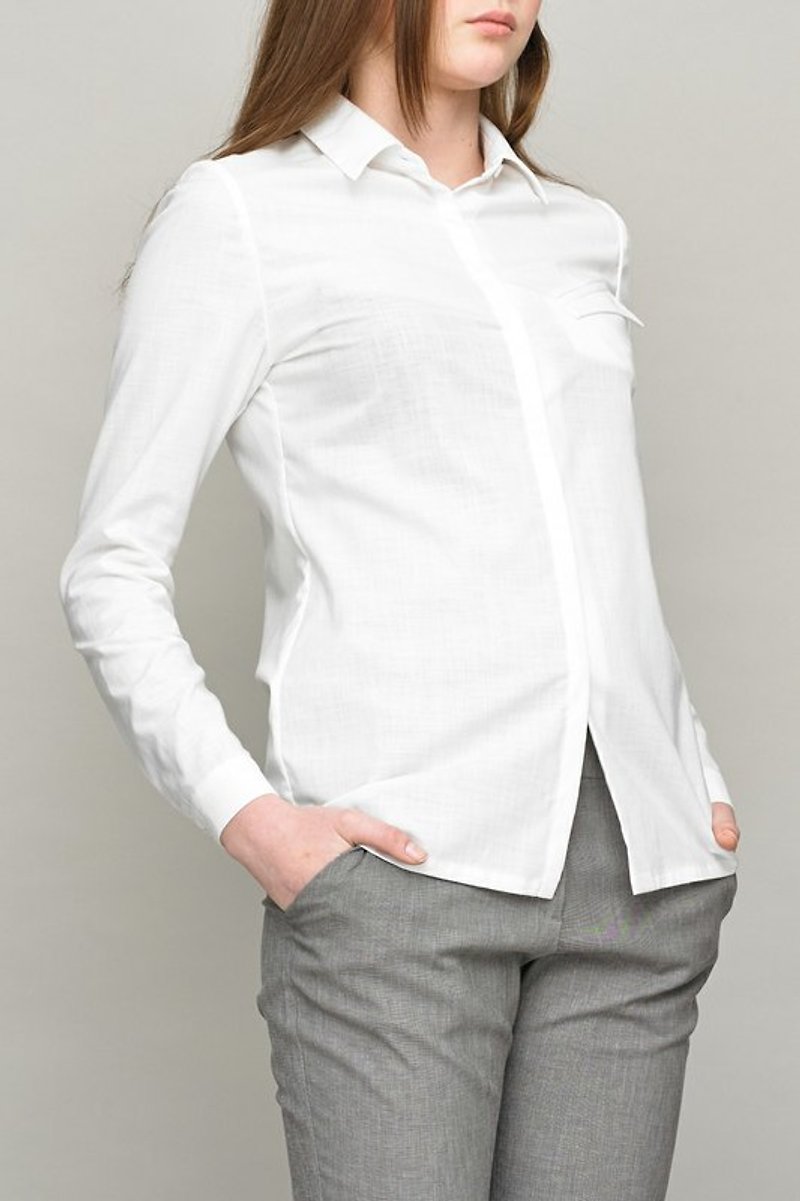 口袋造型襯衫 - 女襯衫 - 棉．麻 白色