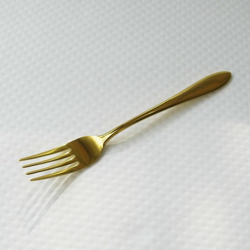 [Made in Japan Horie] Titanium Love Earth Series-Pure Titanium Antibacterial ECO Environmentally Friendly Dinner Fork (Bright Gold) - Cutlery & Flatware - Other Metals Gold