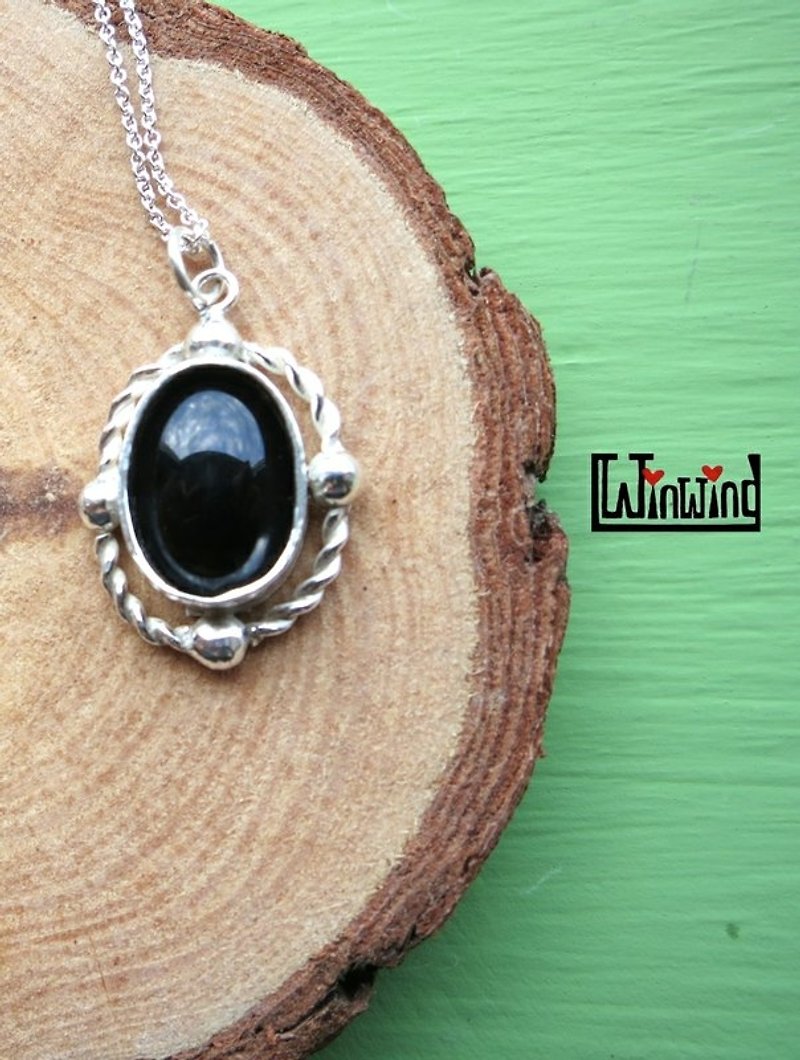 Wing think Victorian style gemstone silver crashed - natural black agate - Necklaces - Gemstone Black