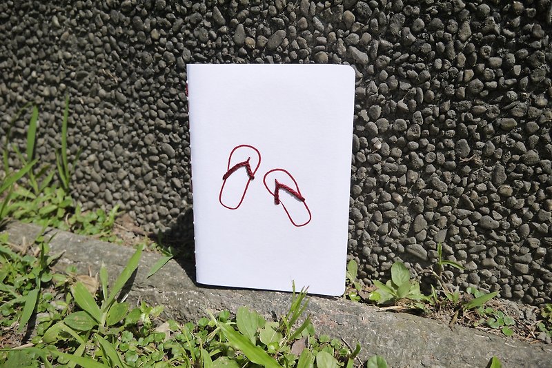 【一人自遊散策-夾腳拖(紅)．手工筆記本】 - 筆記簿/手帳 - 紙 白色
