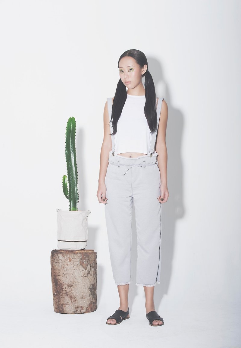 Cropped pants gray sling (sling can divide) - Overalls & Jumpsuits - Other Materials Gray