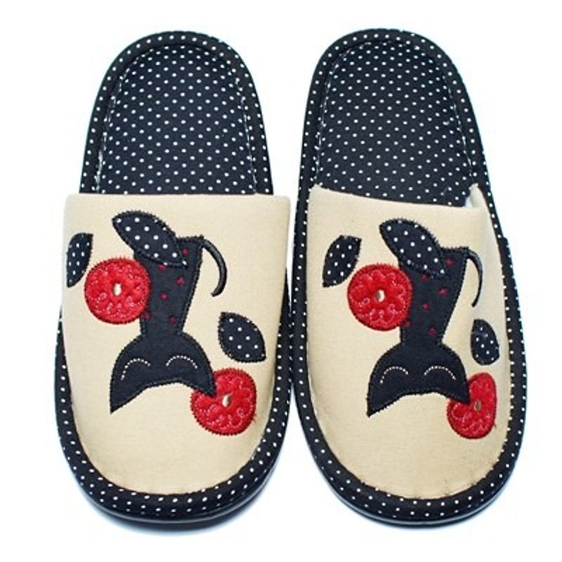 Noafamily, Noah wool cat little indoor slippers _BE (H218-BE) - Indoor Slippers - Thread Multicolor
