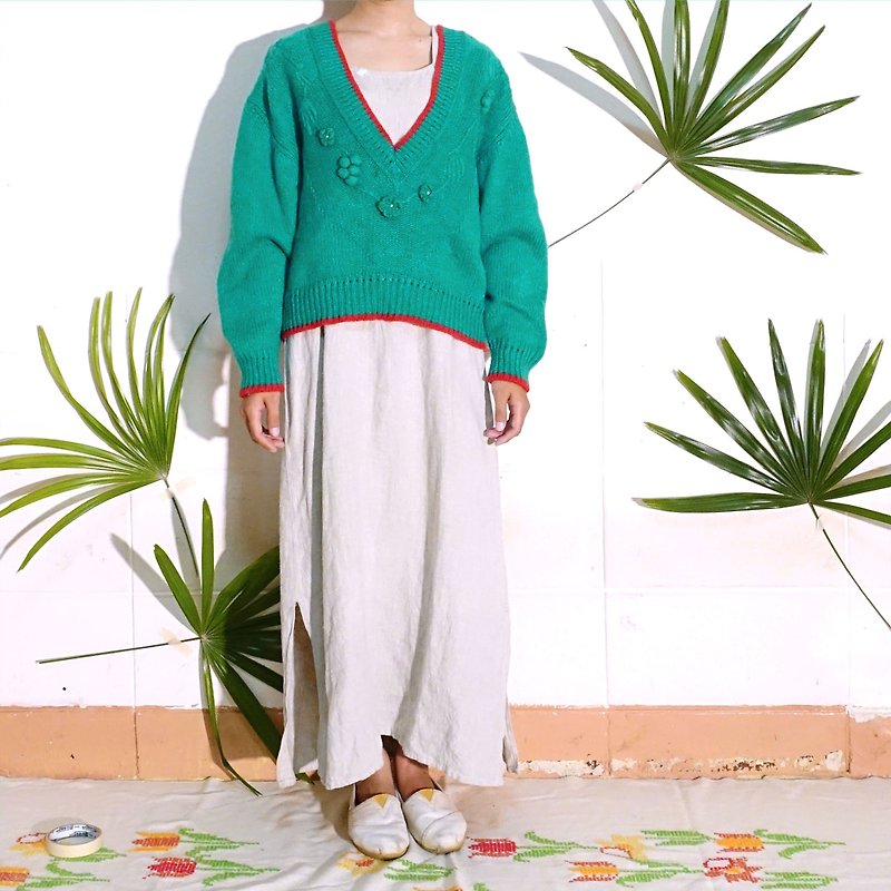 BajuTua / vintage / green stereoscopic sweet crochet sweater Wide - สเวตเตอร์ผู้หญิง - ขนแกะ สีเขียว