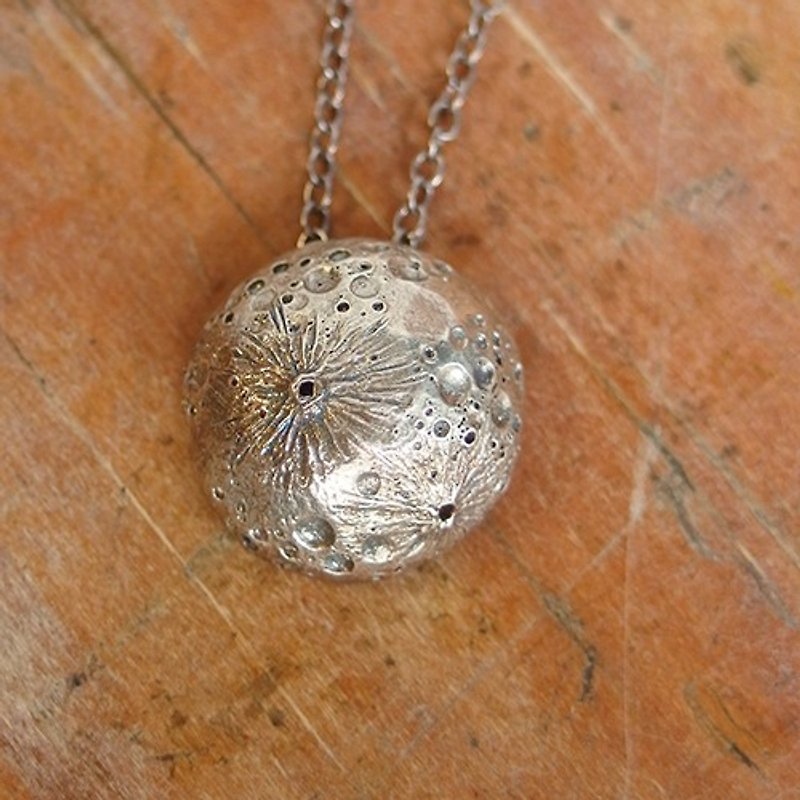 Finder / Planet 925 silver necklace - Necklaces - Other Metals Gray