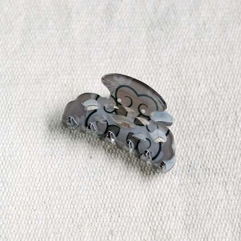 East dance Ju, Japan and paper, hollow 6.5cm Shark clip - Gray - เครื่องประดับผม - อะคริลิค สีเทา