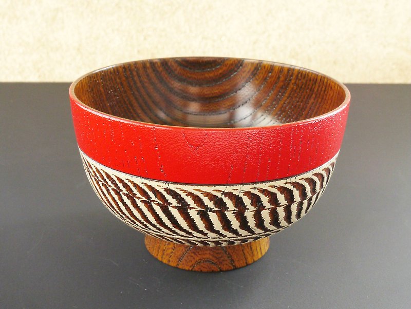 木碗  隨機刻痕設計  紅 x 白 - 碗 - 木頭 紅色