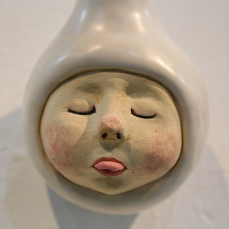 下意識表情【ㄌㄩㄝ ㄌㄩㄝ 我才不理你】/壁飾(附螺絲釘) - 花瓶/陶器 - 其他材質 白色