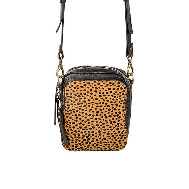 LAW OF THE WILD_Cheetah / Leopard - Messenger Bags & Sling Bags - Genuine Leather Brown