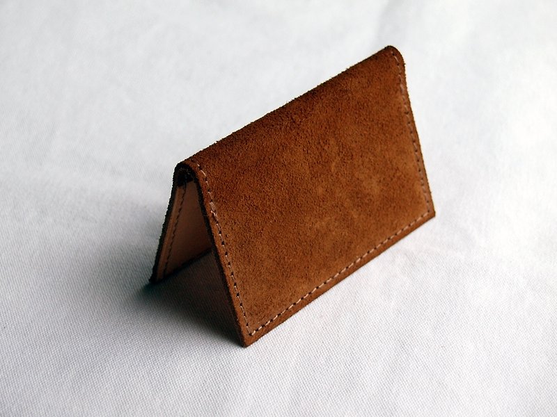 [ weekenlife ] - Leather Card Case ( Custom Name ) - Wild Original - ที่เก็บนามบัตร - หนังแท้ สีนำ้ตาล